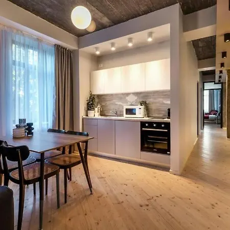 Flh - Old Vibes - Old Town * Bucharest