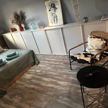 Flh - Old Vibes - Old Town Apartment