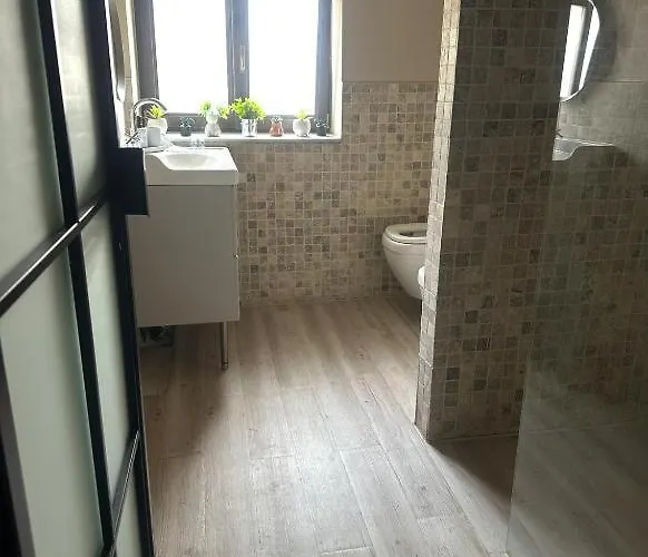 Flh - Old Vibes - Old Town Bucharest