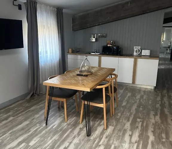 Flh - Old Vibes - Old Town