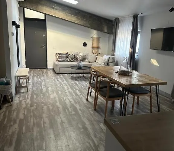 Flh - Old Vibes - Old Town Apartment Bucharest